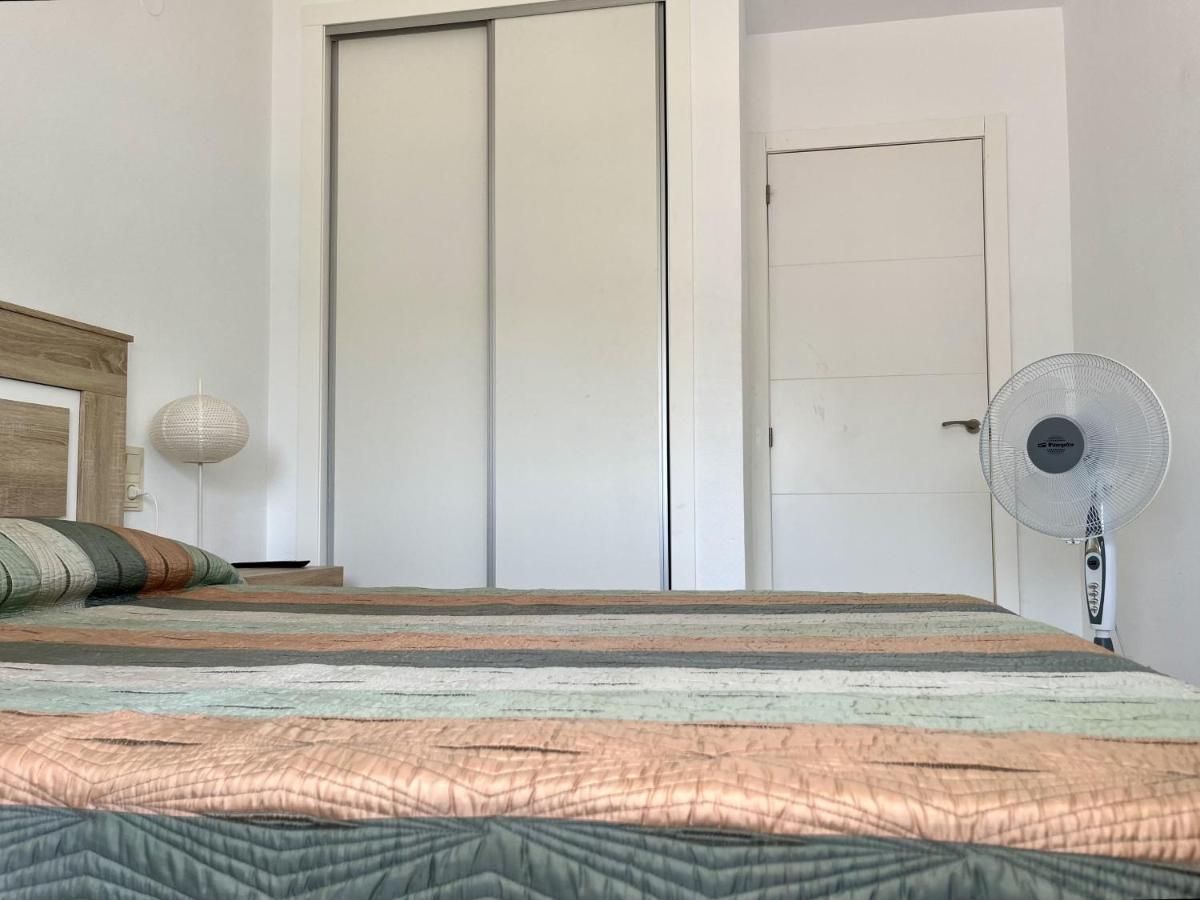 Primera Linea Con Piscina En Appartement *