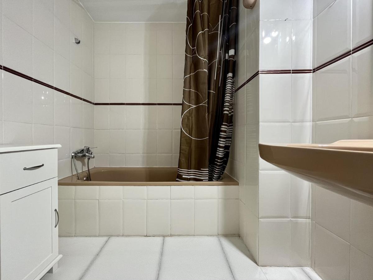 Primera Linea Con Piscina En Appartement Calp