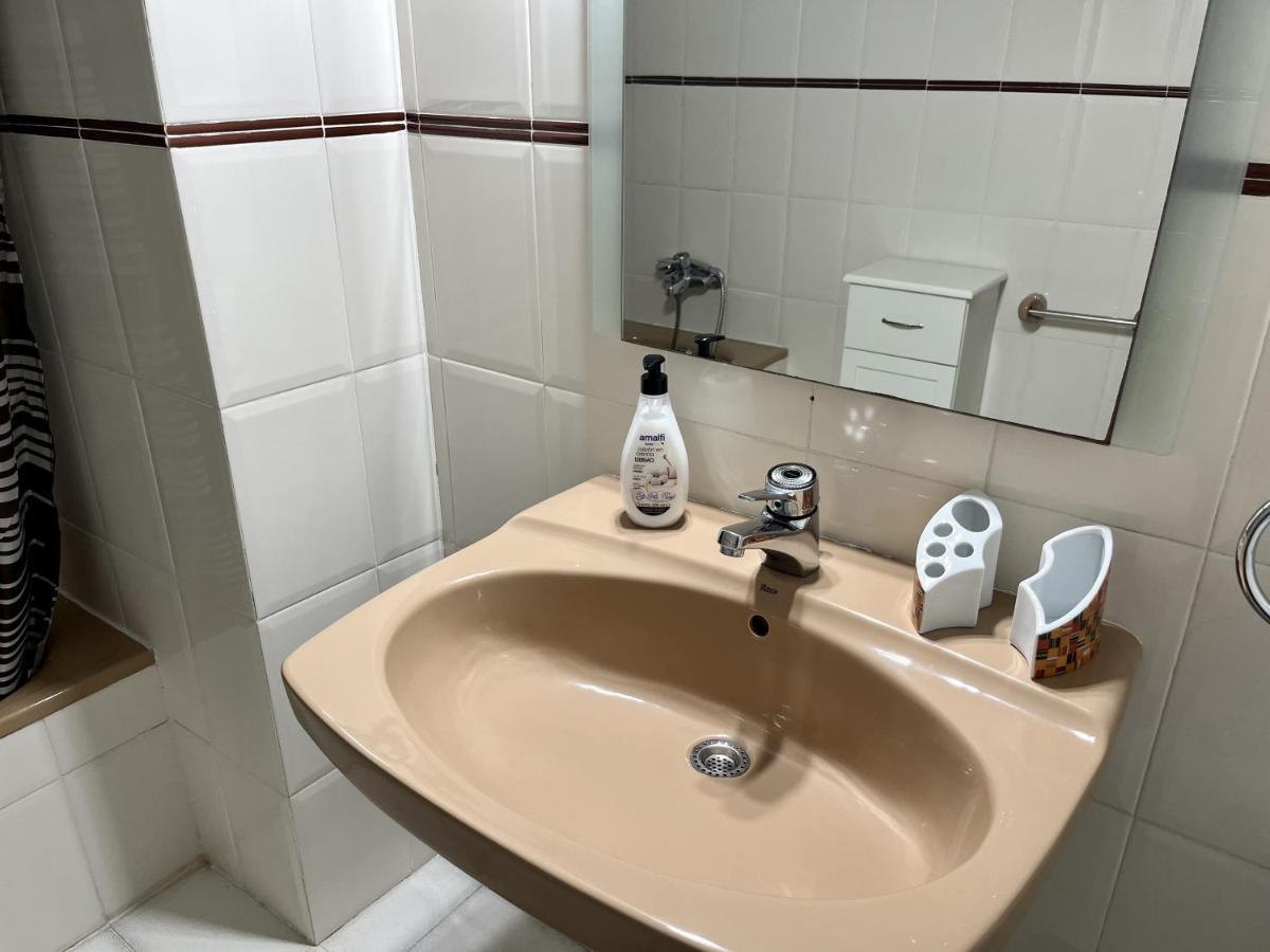 Primera Linea Con Piscina En Appartement *