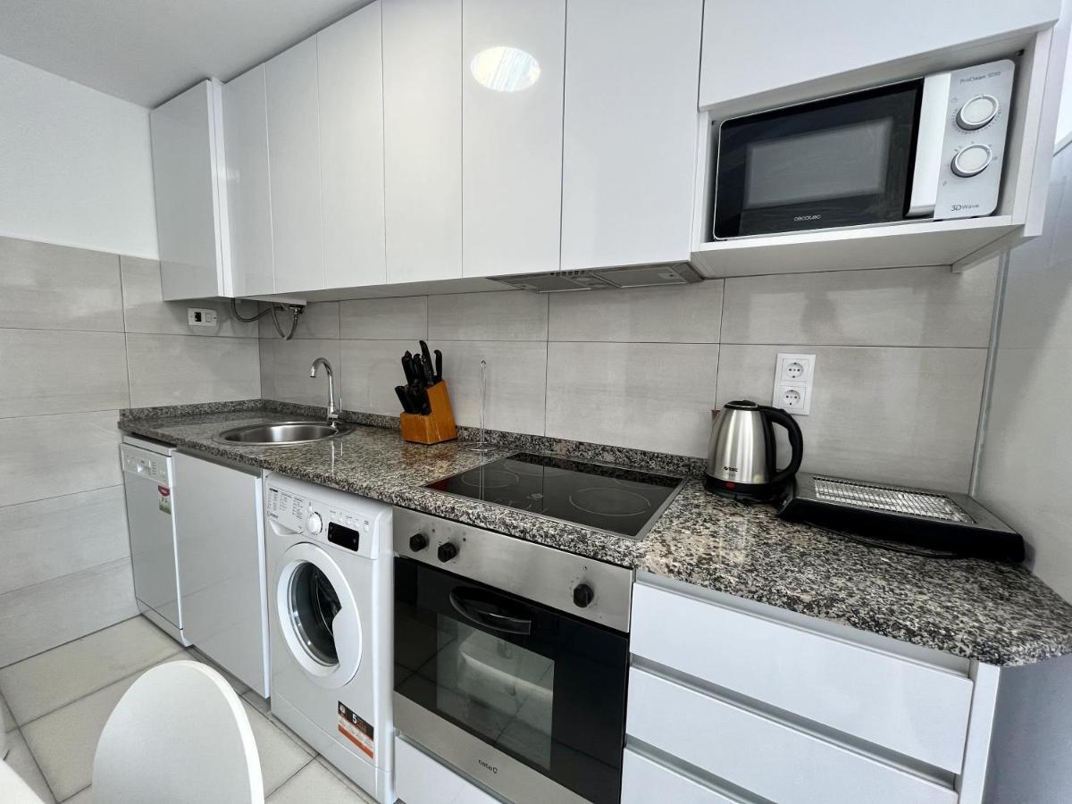 Primera Linea Con Piscina En Calp